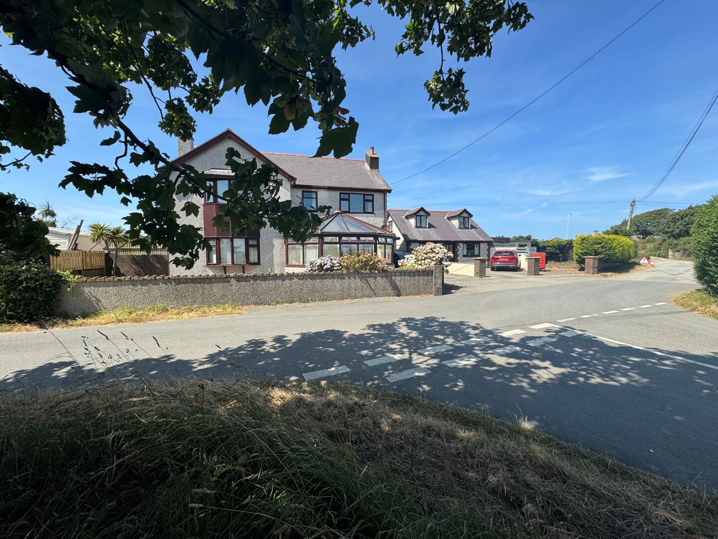 5 bed property in Llanrhyddlad, Llanrhyddlad